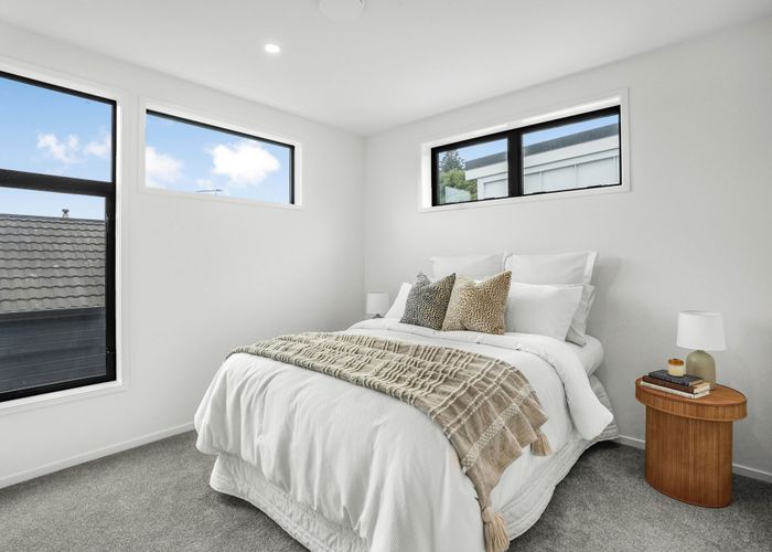 at 11/10 Pascoe Avenue , Paremata, Porirua, Wellington