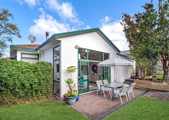  at 14 Sophora Way, Albany, Auckland