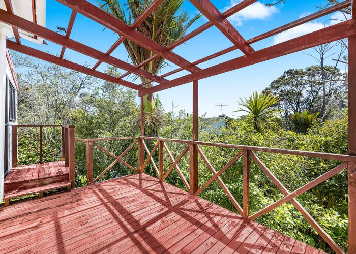  at 1/133B Manuka Road, Glenfield, North Shore City, Auckland