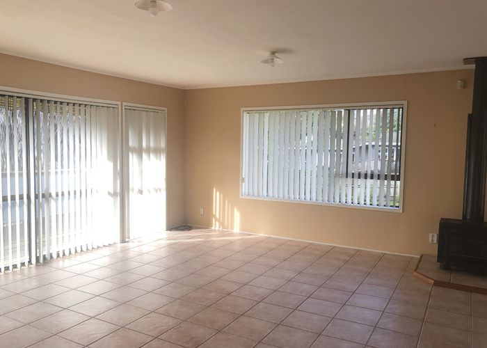  at 3/24 Harley Rd, Hauraki, North Shore City, Auckland