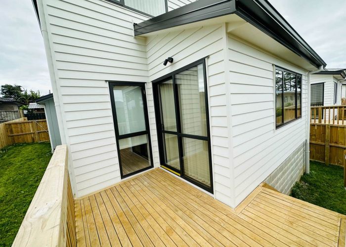  at 43E Cambridge Terrace, Papatoetoe, Manukau City, Auckland
