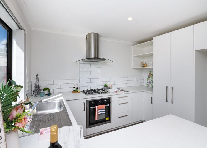  at 20 Colonial Place, Kelvin Grove, Palmerston North