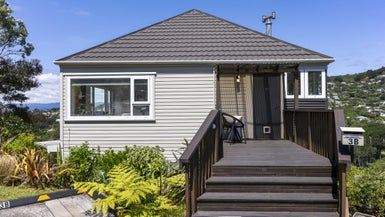  at 3B Chancellor Way, Crofton Downs, Wellington