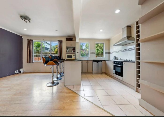  at 2 Bremner Avenue, Mount Roskill, Auckland City, Auckland