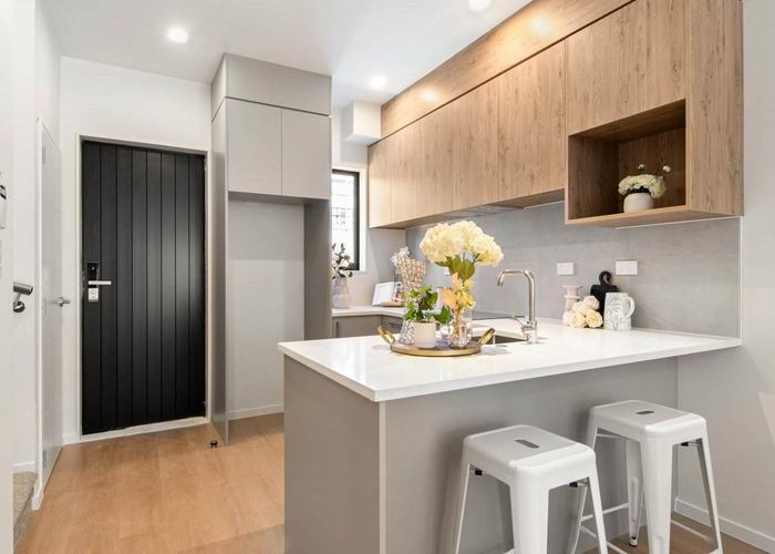  at 32 Kiato Lane, Flat Bush, Auckland