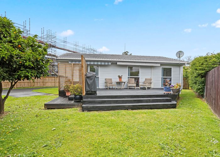  at 3/3 Orchard Street, Avondale, Auckland