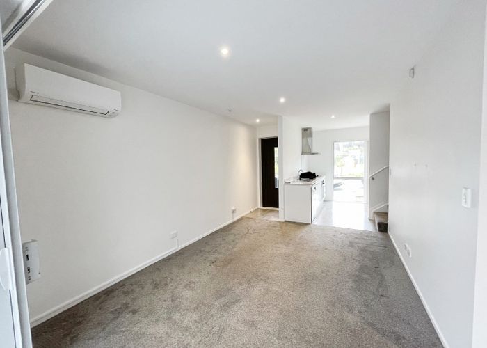  at 21/10 Silver Moon Road, Albany Heights, Auckland