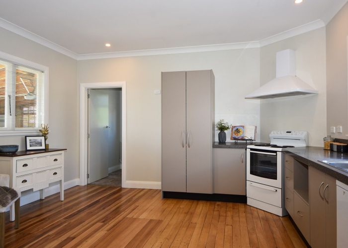  at 105 Broadway, Carterton, Carterton