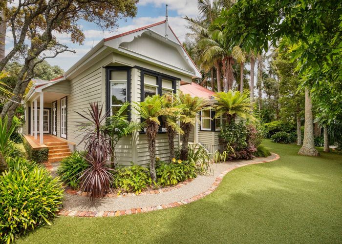  at 1A Summit Drive, Mount Albert, Auckland City, Auckland