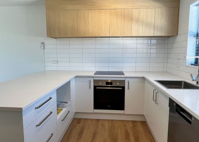  at 2/42 Sails Street, Papanui, Christchurch