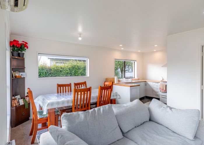  at 31B Sunnyhaven Ave, Beach Haven, North Shore City, Auckland