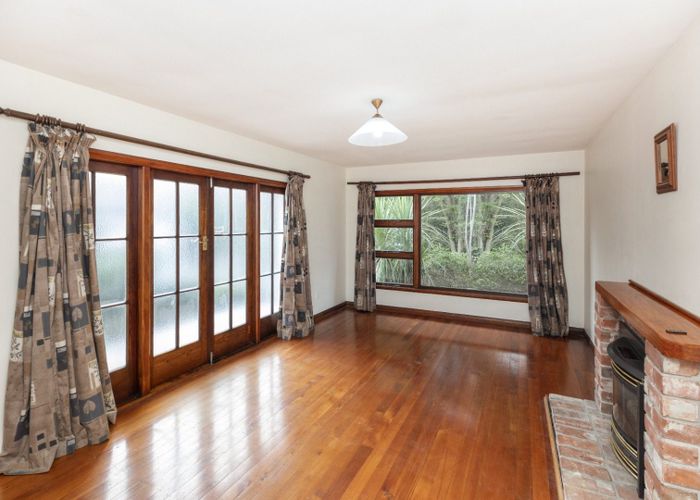 at 215A  Memorial Ave, Burnside, Christchurch City, Canterbury