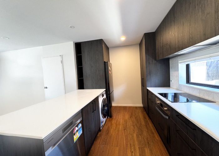  at 1/323 Lincoln Road, Addington, Christchurch City, Canterbury