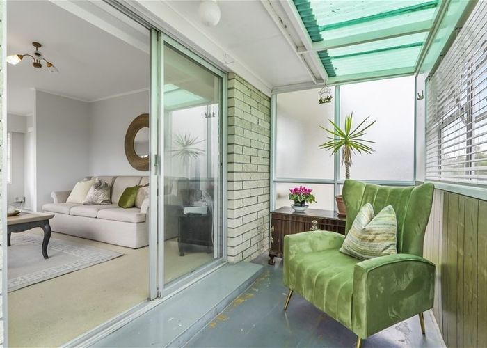  at 1/26 Abercrombie Street, Howick, Auckland