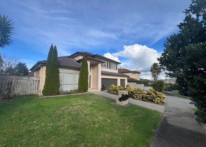 at 4 Powercourt Drive, Flat Bush, Manukau City, Auckland