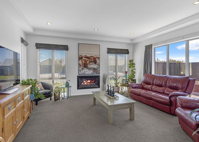  at 32 Buckhurst Avenue, Wigram, Christchurch City, Canterbury