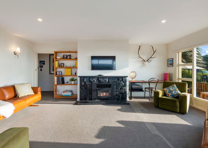  at 260 Cannon Hill Crescent, Mount Pleasant, Christchurch