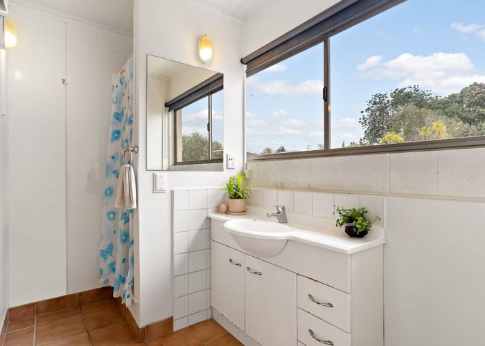  at 10/43 Woodward Road, Mount Albert, Auckland City, Auckland