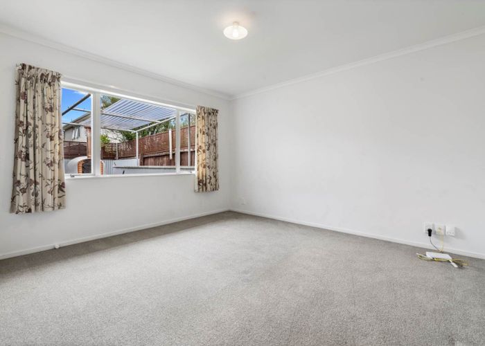  at 11 Poaka Avenue, Takanini, Papakura, Auckland