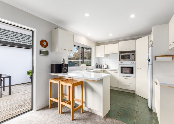 at 2/45 Brunswick ST, Hutt Central, Lower Hutt
