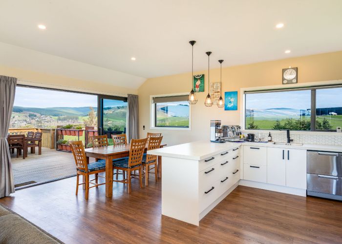  at 204 Baker Road, Berwick Forest, Outram