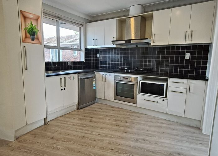  at 4/49 View Rd, Mount Eden, Auckland City, Auckland