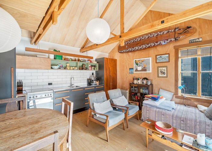  at 30 Moody Street, Gore Bay, Cheviot