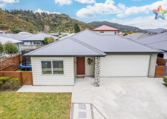  at 1395 High Street, Taita, Lower Hutt