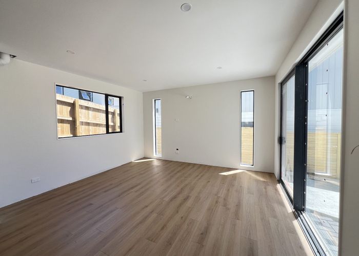  at Raphael Place, West Harbour, Waitakere City, Auckland