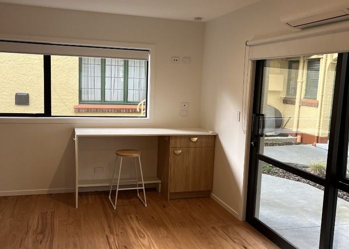 at Apartment 8/57 Manor Place, City Centre, Dunedin, Otago