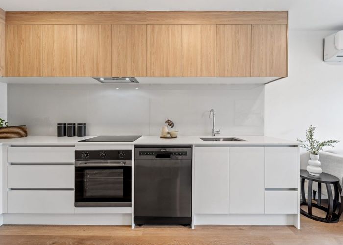  at 345 Glengarry Road, Glen Eden, Waitakere City, Auckland