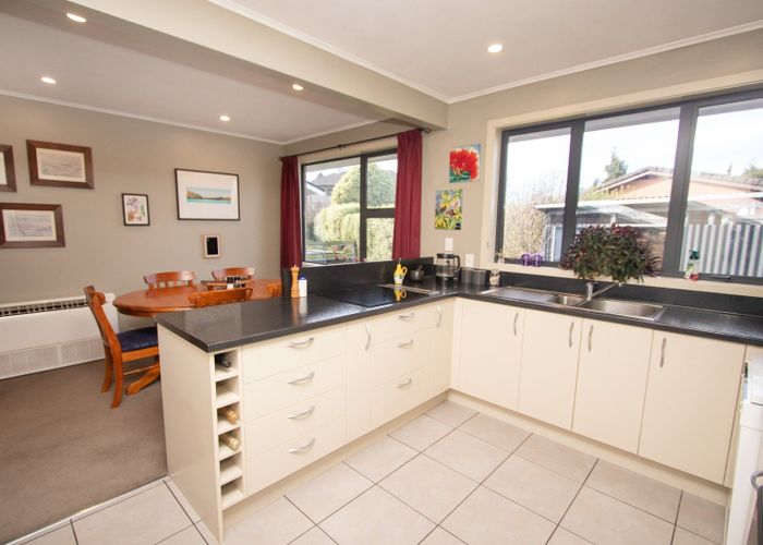  at 14 Middle Road, Allenton, Ashburton