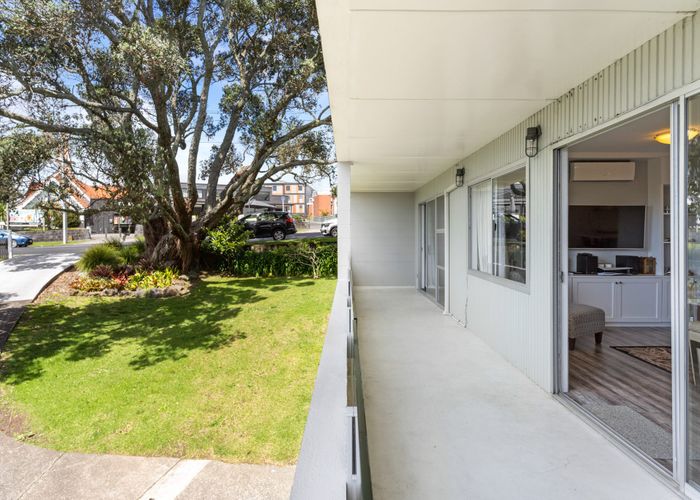  at 1/34 Uxbridge Road, Howick, Auckland