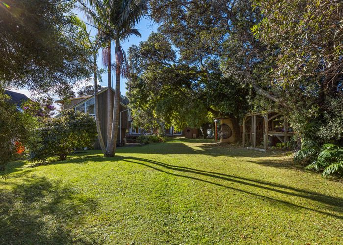  at 54 Walton Street, Red Beach, Red Beach