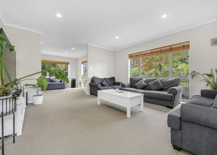  at 40 Mission Heights Drive, Flat Bush, Auckland