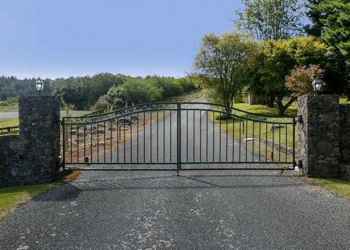  at 1/864 Whangamata Road, Taupo