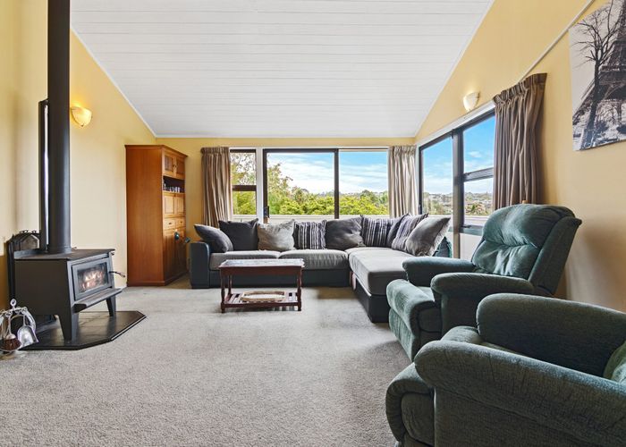  at 2/58 Glencoe Road, Browns Bay, North Shore City, Auckland
