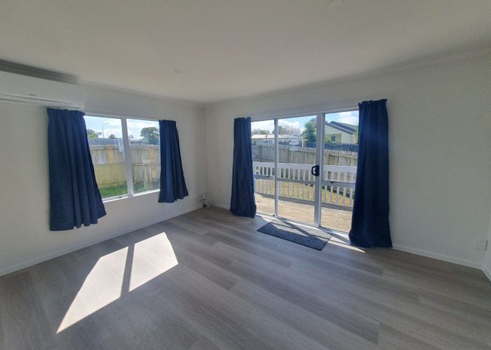  at 1/43 Solveig Place, Randwick Park, Auckland