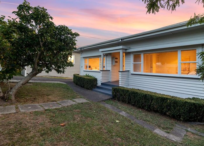  at 42 Parkdale Road, Mount Albert, Auckland City, Auckland