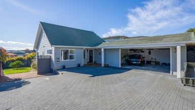  at 7 Kempton Place, Richmond Heights, Taupo