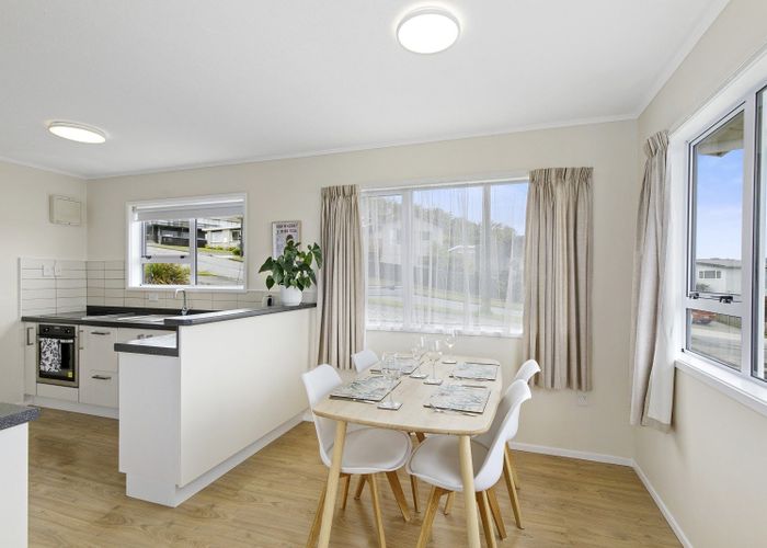  at 42 Mulberry Street, Maungaraki, Lower Hutt, Wellington