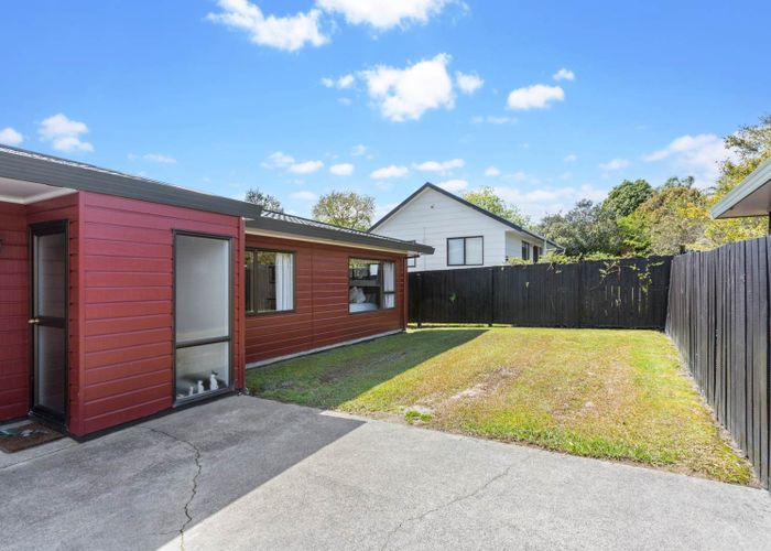  at 4/16 Evans Road, Glen Eden, Waitakere City, Auckland