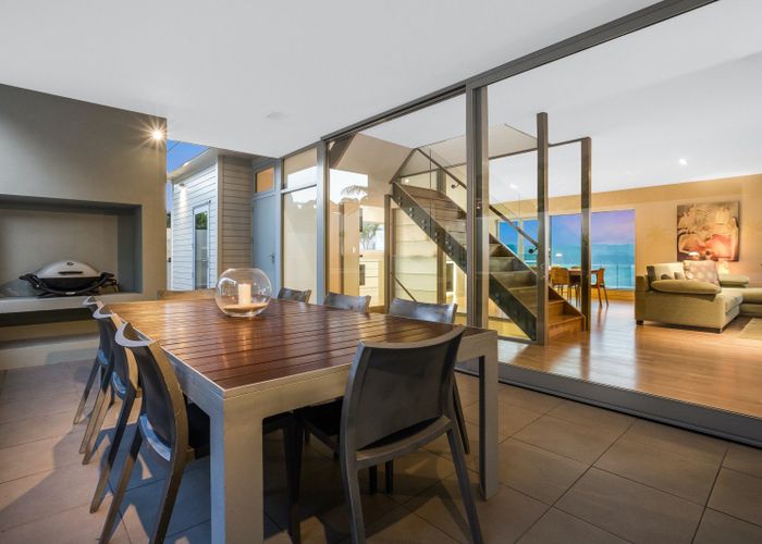  at 8 Elgin Way, Khandallah, Wellington