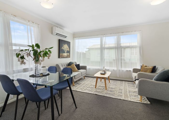  at 19B Sundown Crescent, Melville, Hamilton