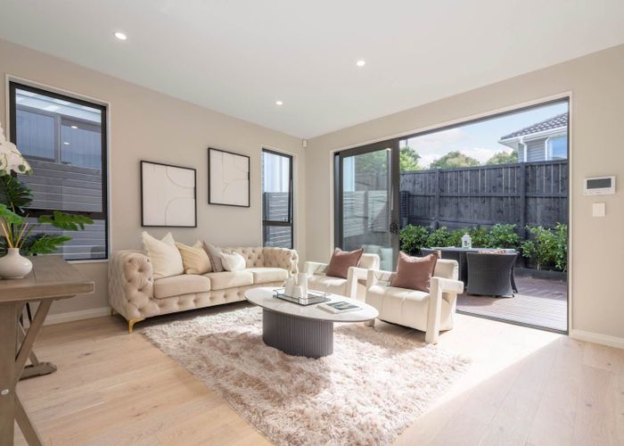  at 16 Silverton Avenue, Wai O Taiki Bay, Auckland City, Auckland