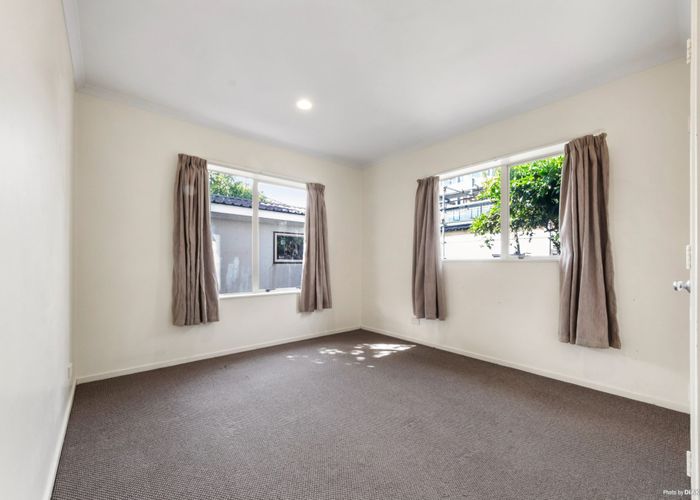  at 15B Clinker Street, Three Kings, Auckland