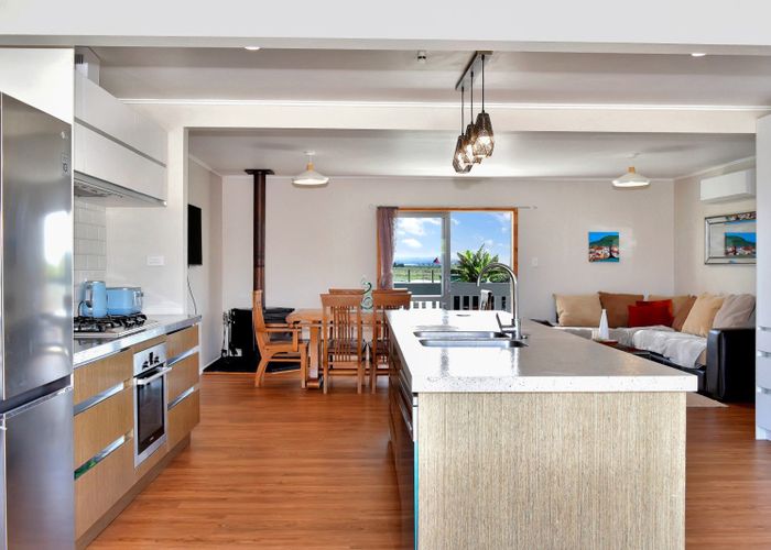  at 342 Pukehina Beach Road, Pukehina, Western Bay Of Plenty, Bay Of Plenty