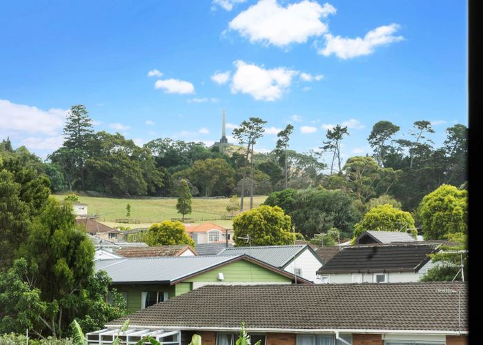  at 1/40 Campbell Road, One Tree Hill, Auckland City, Auckland
