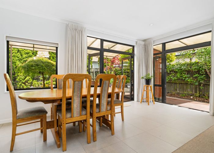  at 9 Bretts Road, St Albans, Christchurch