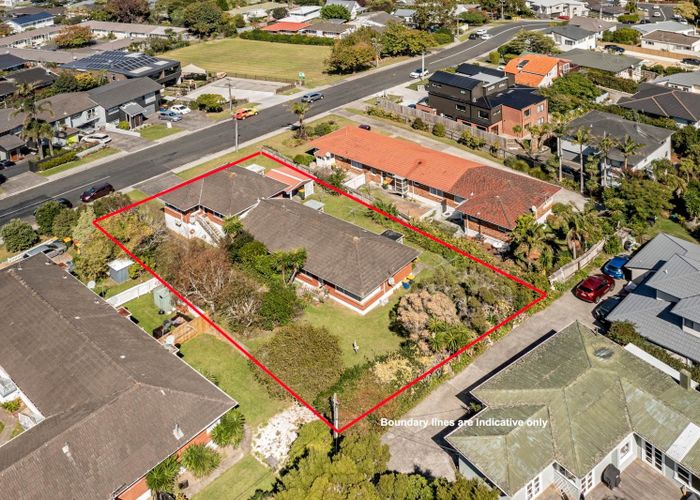  at 1 Marsh Avenue, Forrest Hill, North Shore City, Auckland